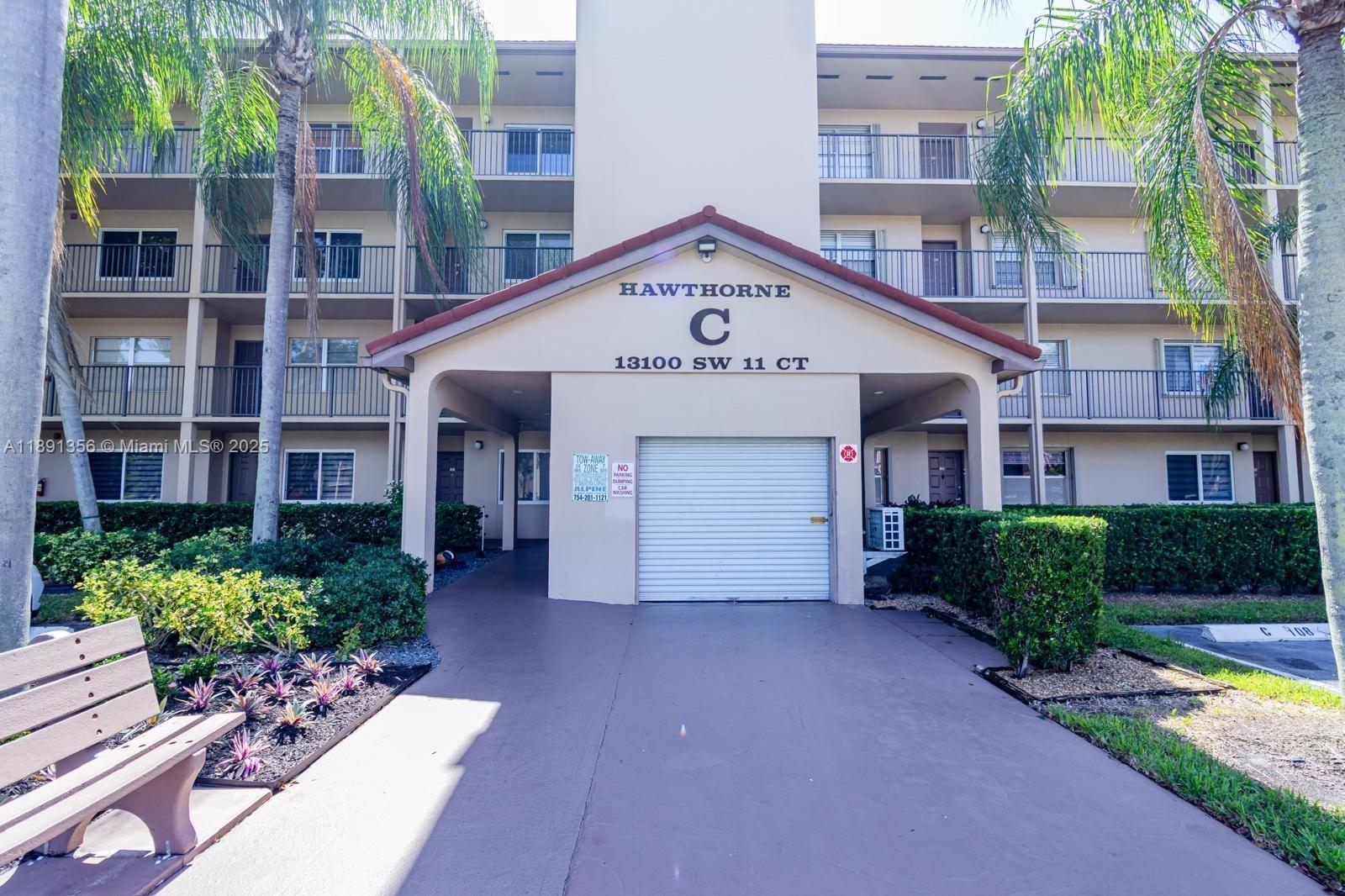 13100 SW 11th Ct # 107C, Pembroke Pines FL 33027 photo 2