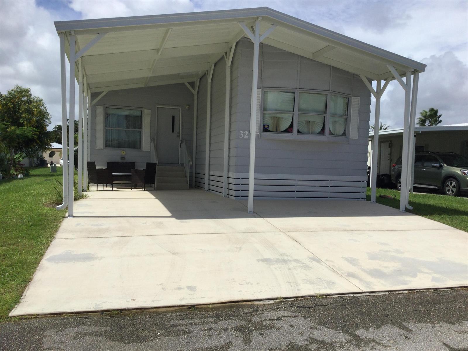 32 Flamenco Way, Port St. Lucie FL 34952