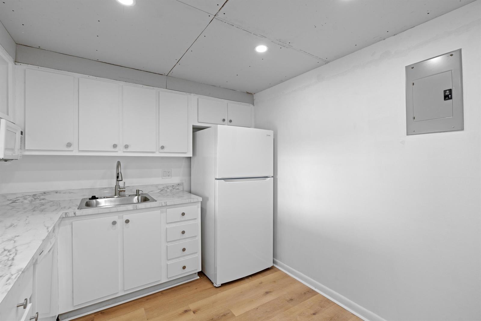 480 Executive Center Drive # 5i, West Palm Beach FL 33401 photo 4