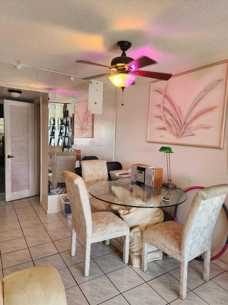 165 Camden G, West Palm Beach FL 33417 photo 4