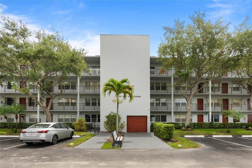1401 SW 135th Terrace # 310h, Pembroke Pines FL 33027