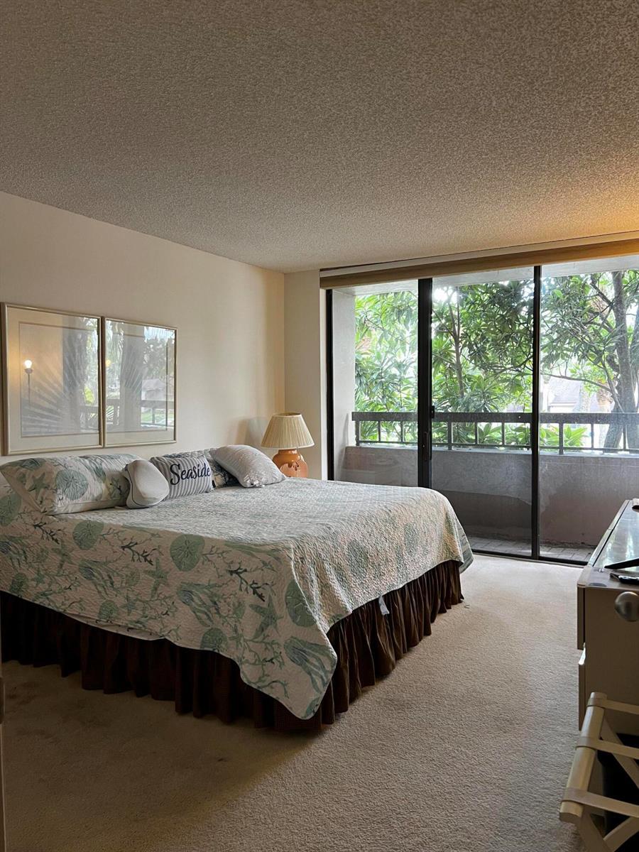 4702 Fountains Drive # 207, Lake Worth FL 33467 photo 4