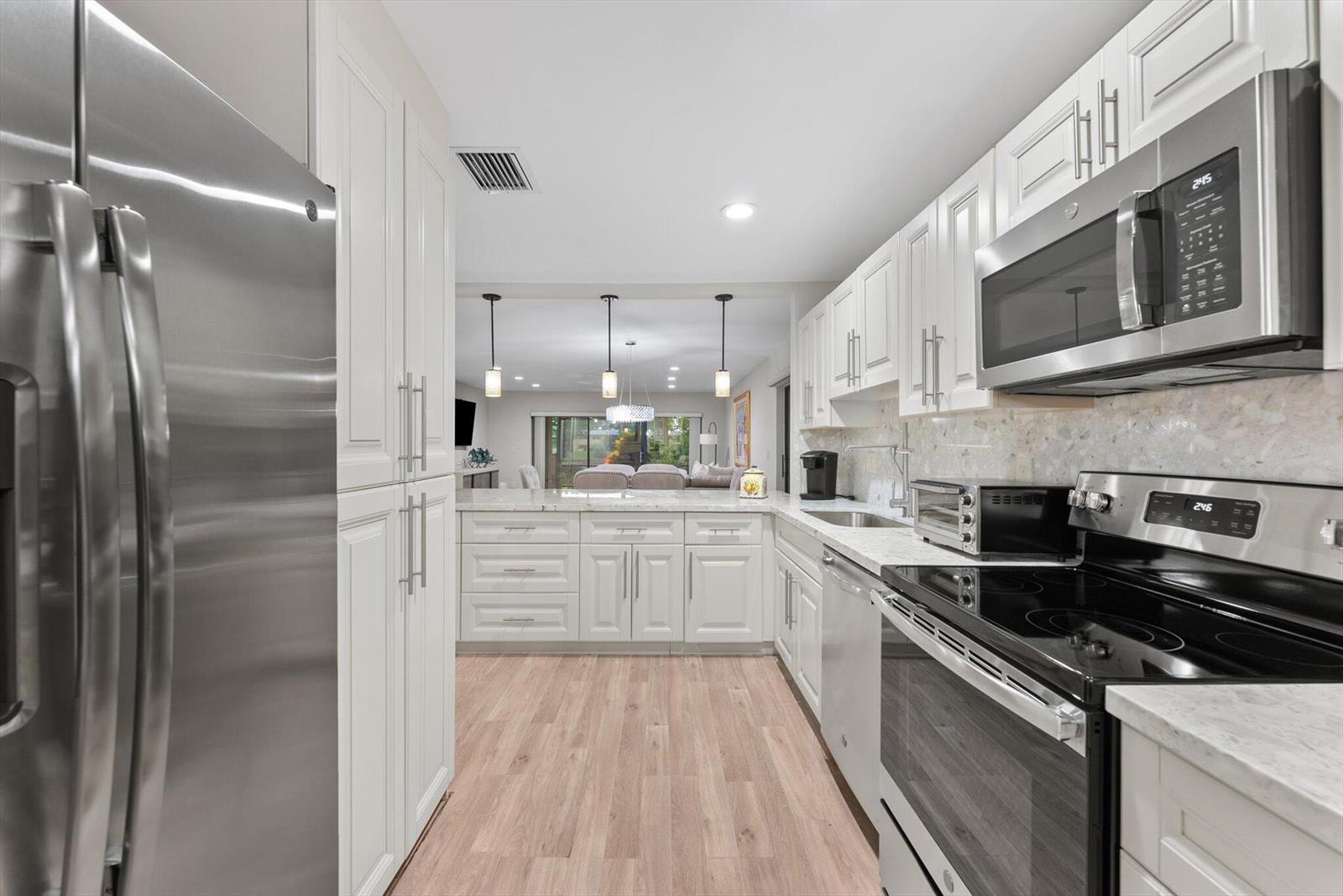 30 Westgate Lane # 30g, Boynton Beach FL 33436 photo 5