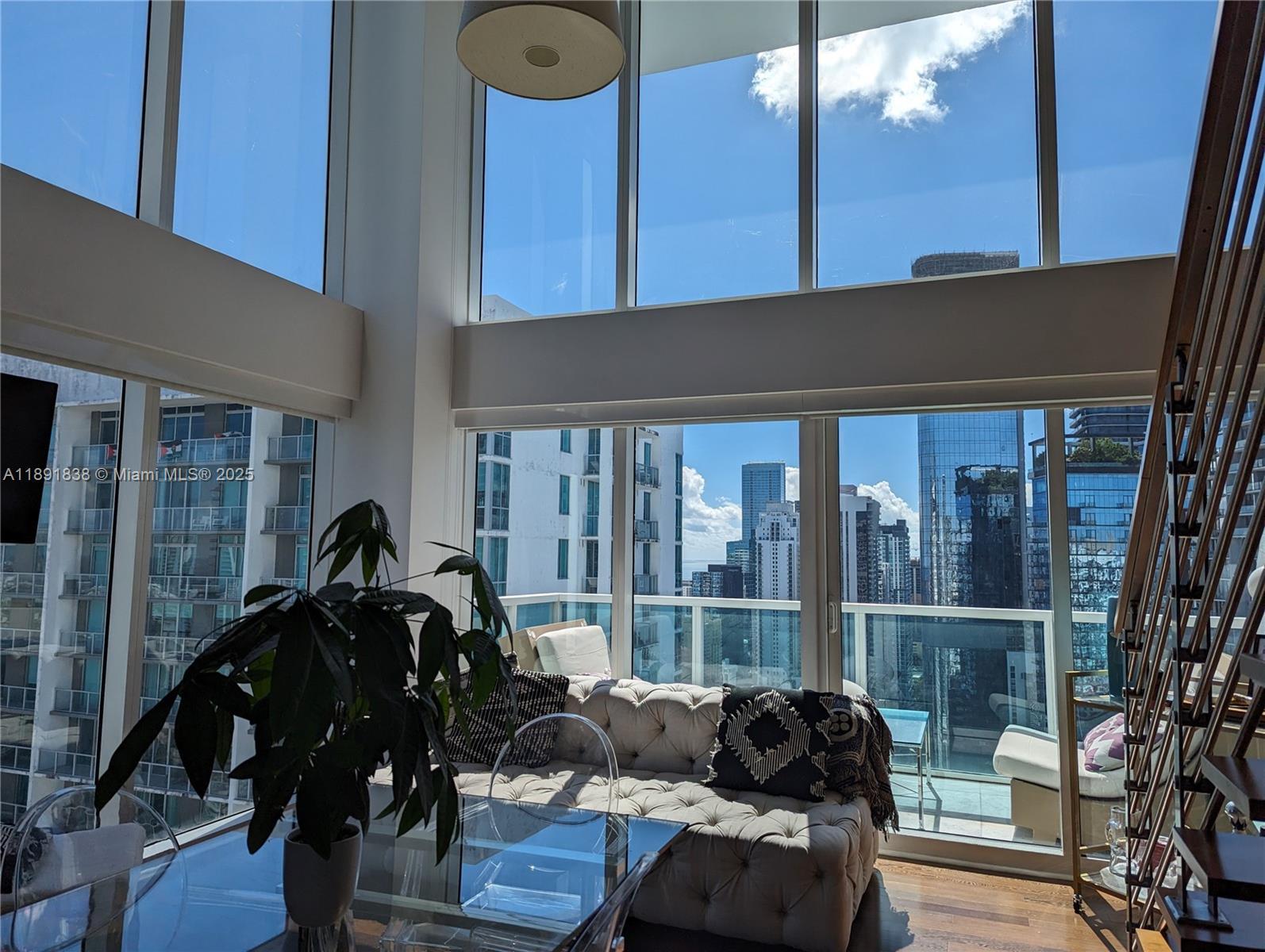 41 SE 5th St # 2302, Miami FL 33131 photo 5