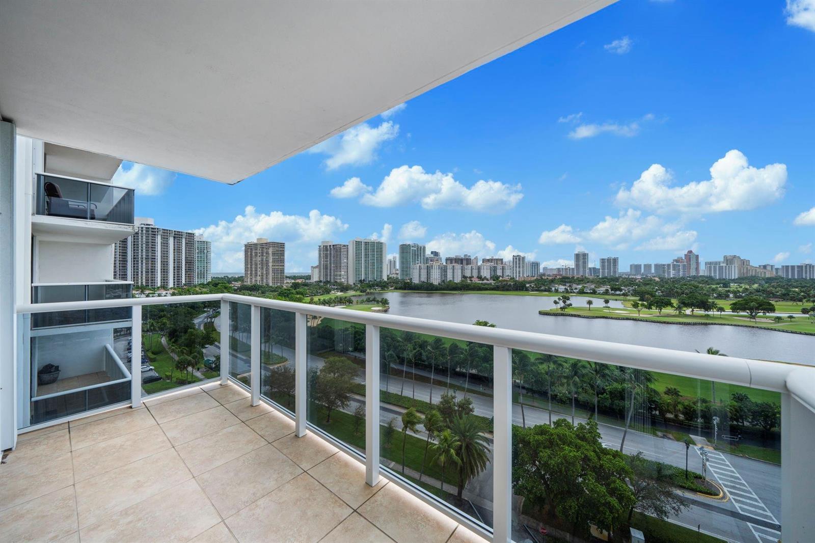 3625 N Country Club Drive # 1208, Aventura FL 33180 photo 3