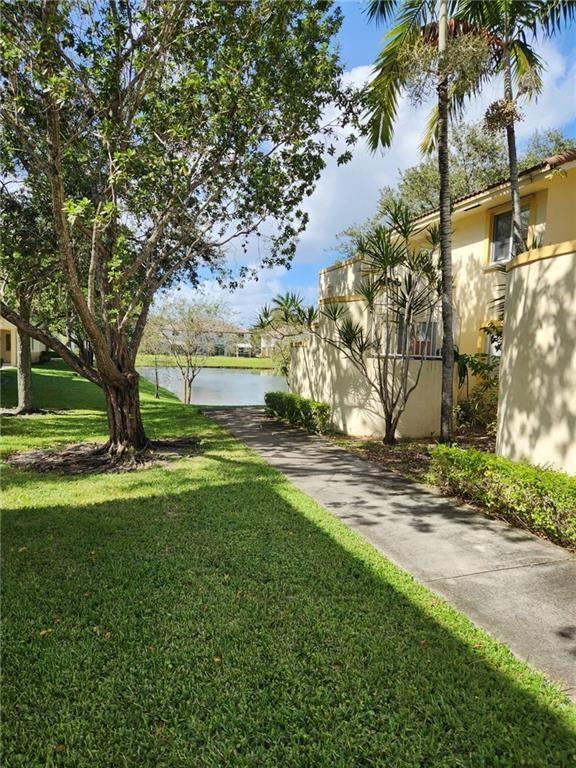 4775 SW 62nd Avenue # 102, Davie FL 33314 photo 3