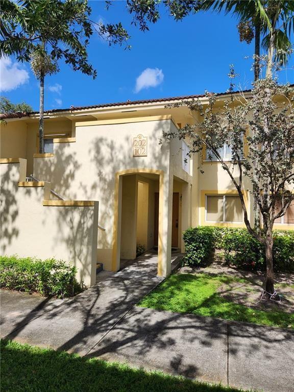 4775 SW 62nd Avenue # 102, Davie FL 33314