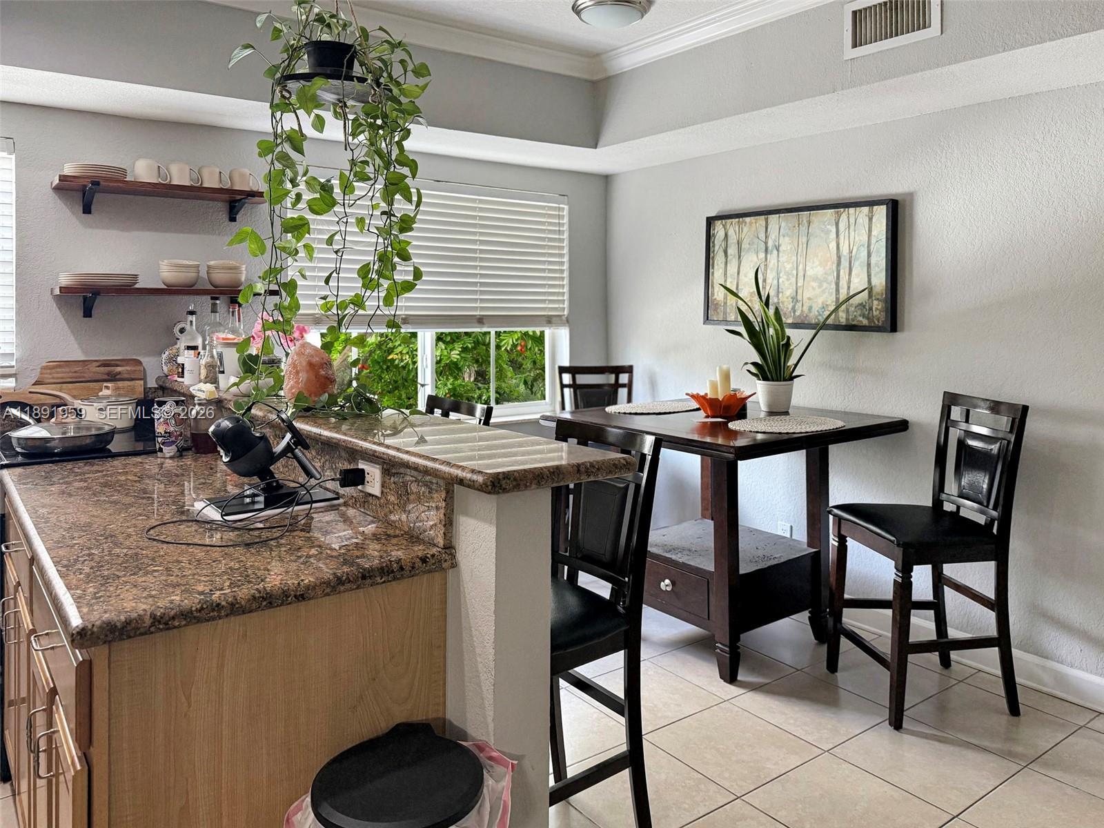 924 SE 2nd St # 17, Fort Lauderdale FL 33301 photo 3