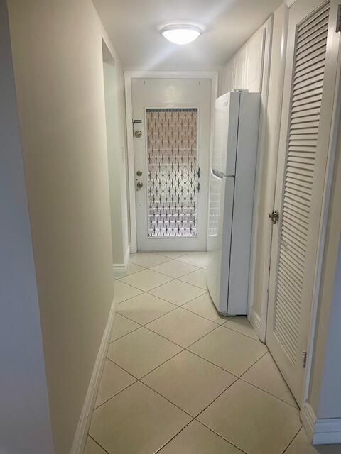 2700 Sunrise Lakes Drive W # 301, Sunrise FL 33322 photo 2