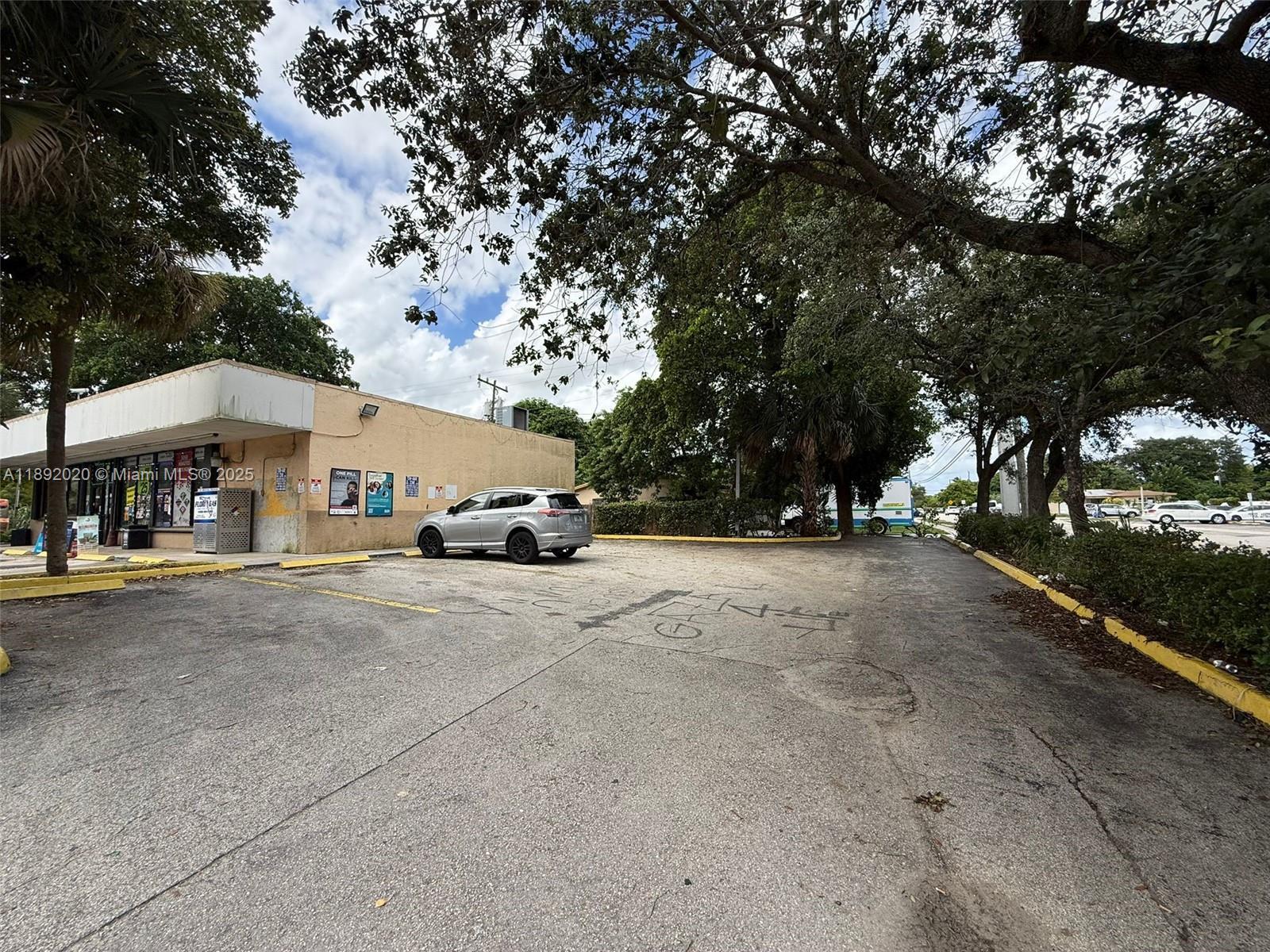 Miramar, FL 33023 photo 3