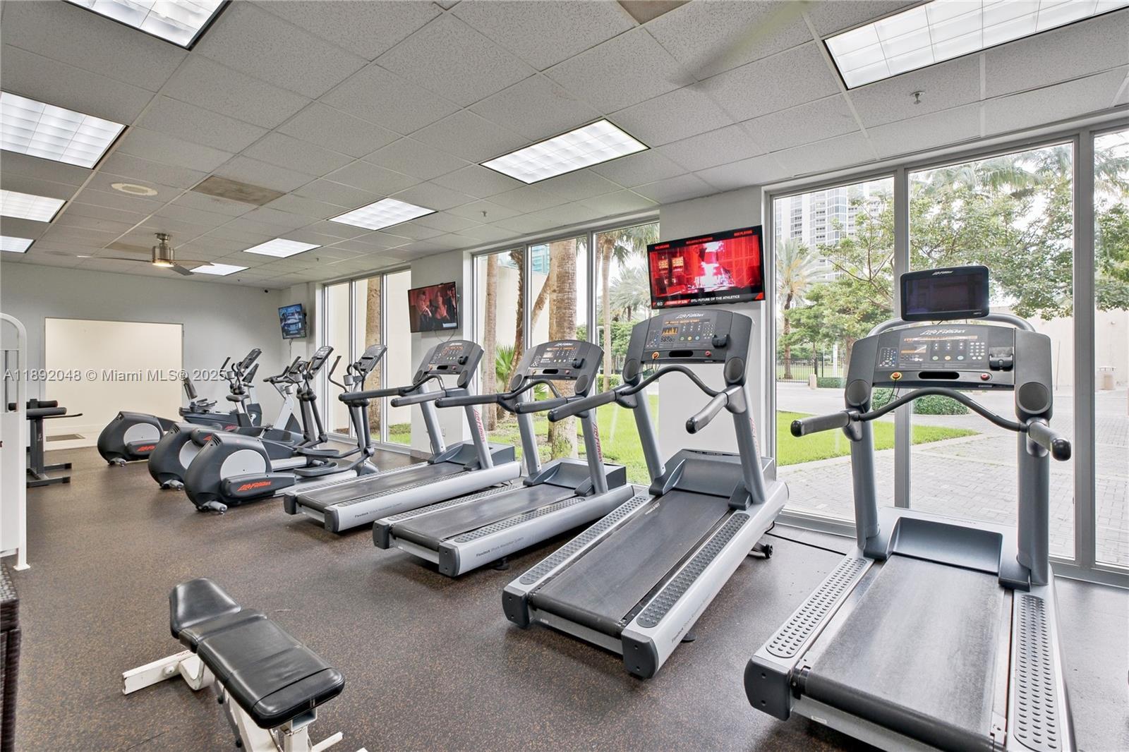 19370 Collins Ave # 407, Sunny Isles Beach FL 33160 photo 4