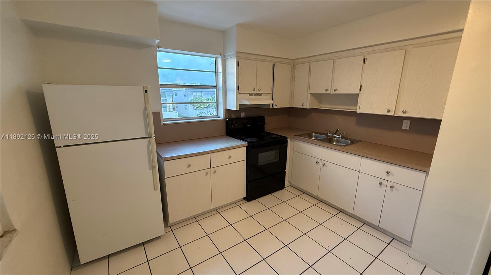 3740 SW 59th Ave # 3, Davie FL 33314 photo 5