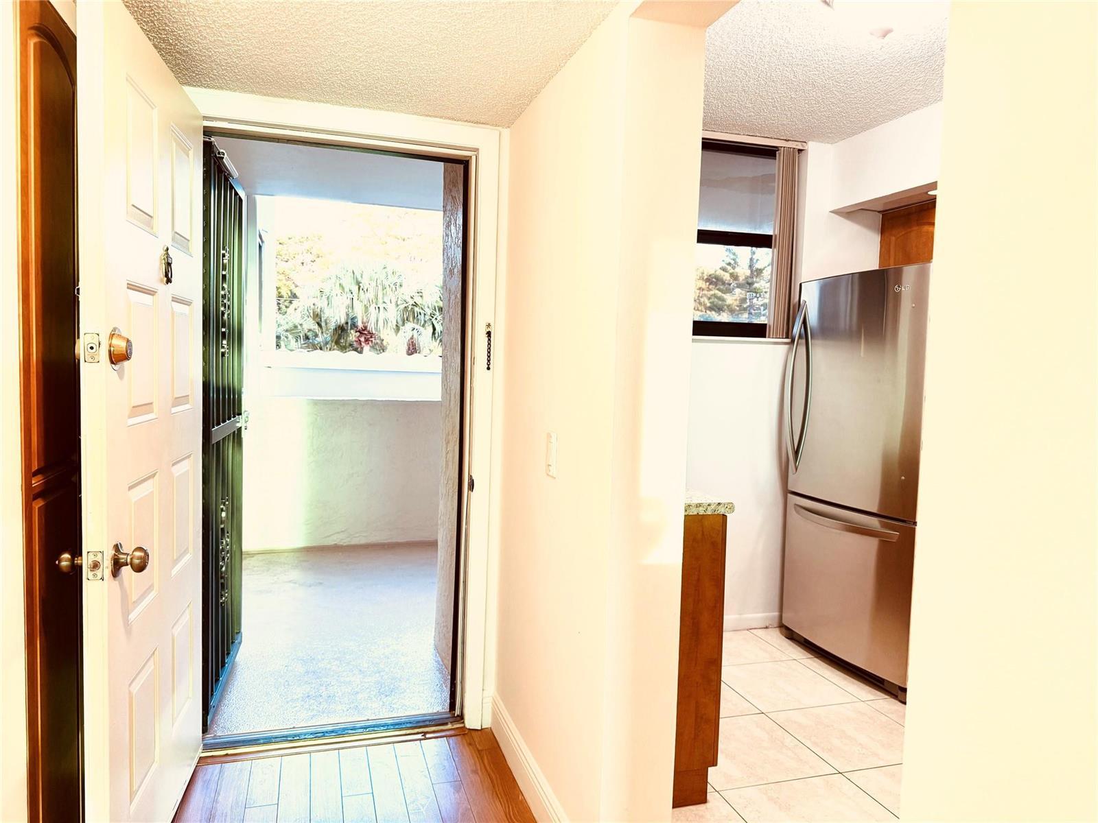 112 Lake Emerald # 206, Oakland Park FL 33309 photo 5
