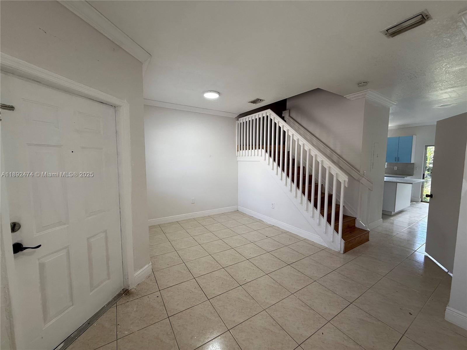 1512 SE 31st Ct # 1512, Homestead FL 33035 photo 2