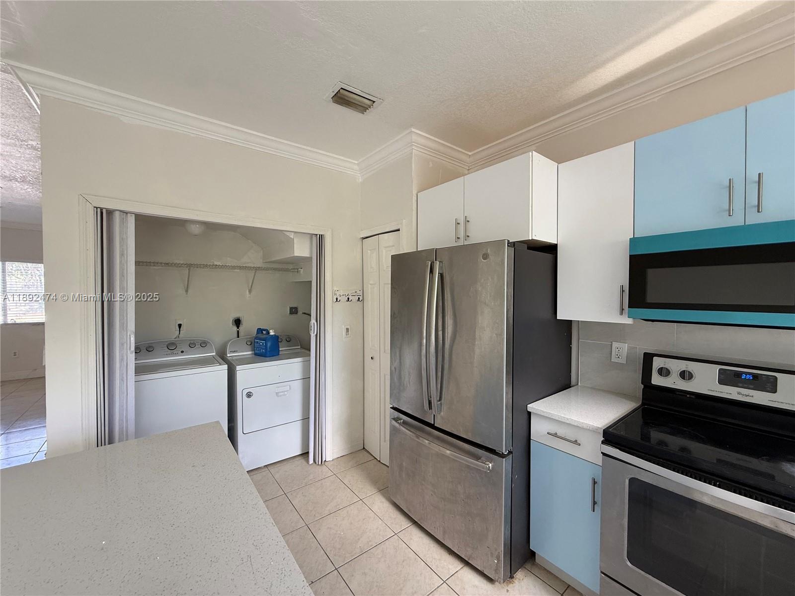 1512 SE 31st Ct # 1512, Homestead FL 33035 photo 3