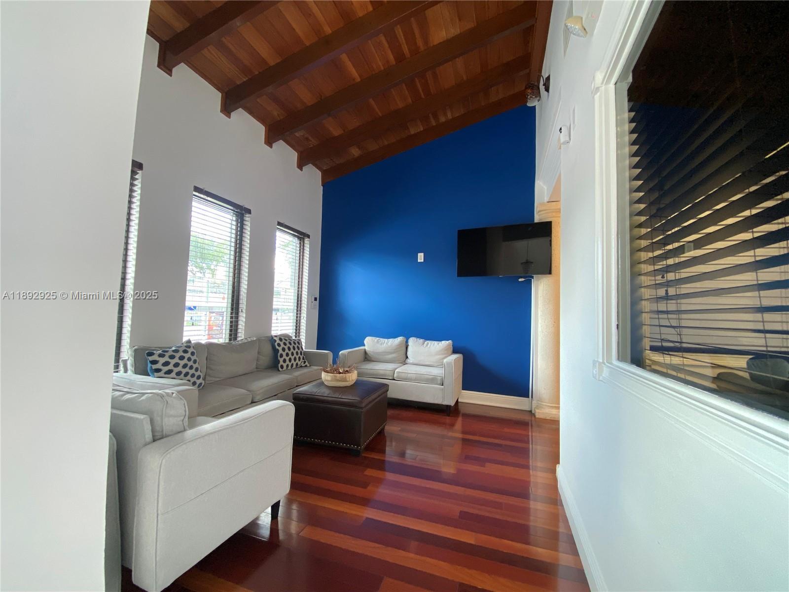 47 N Krome Ave, Homestead FL 33030