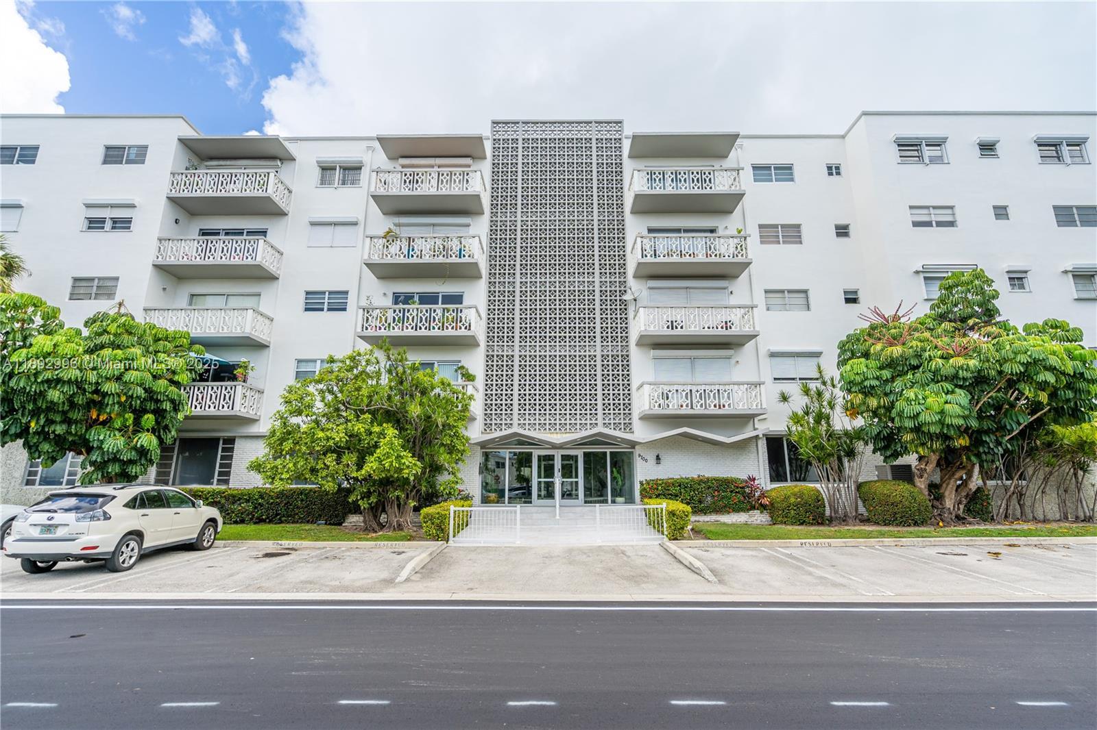 9700 E Bay Harbor Dr # 305, Bay Harbor Islands FL 33154 photo 2