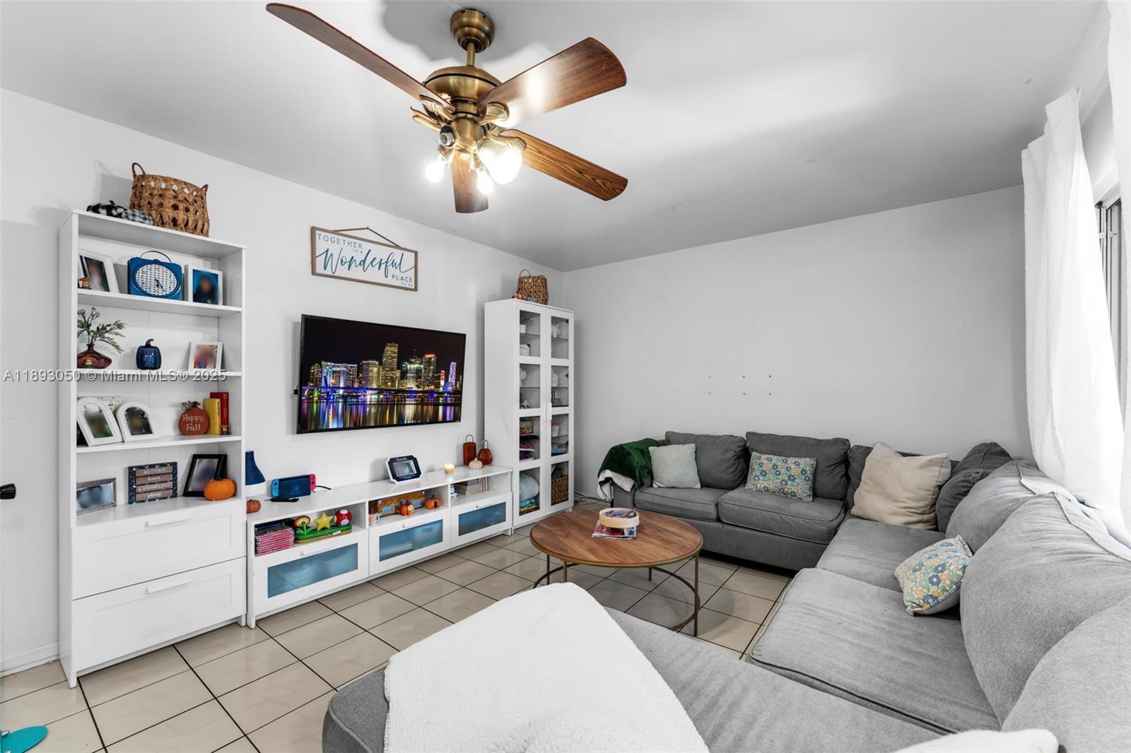 14301 SW 146th Ter, Miami FL 33186 photo 2
