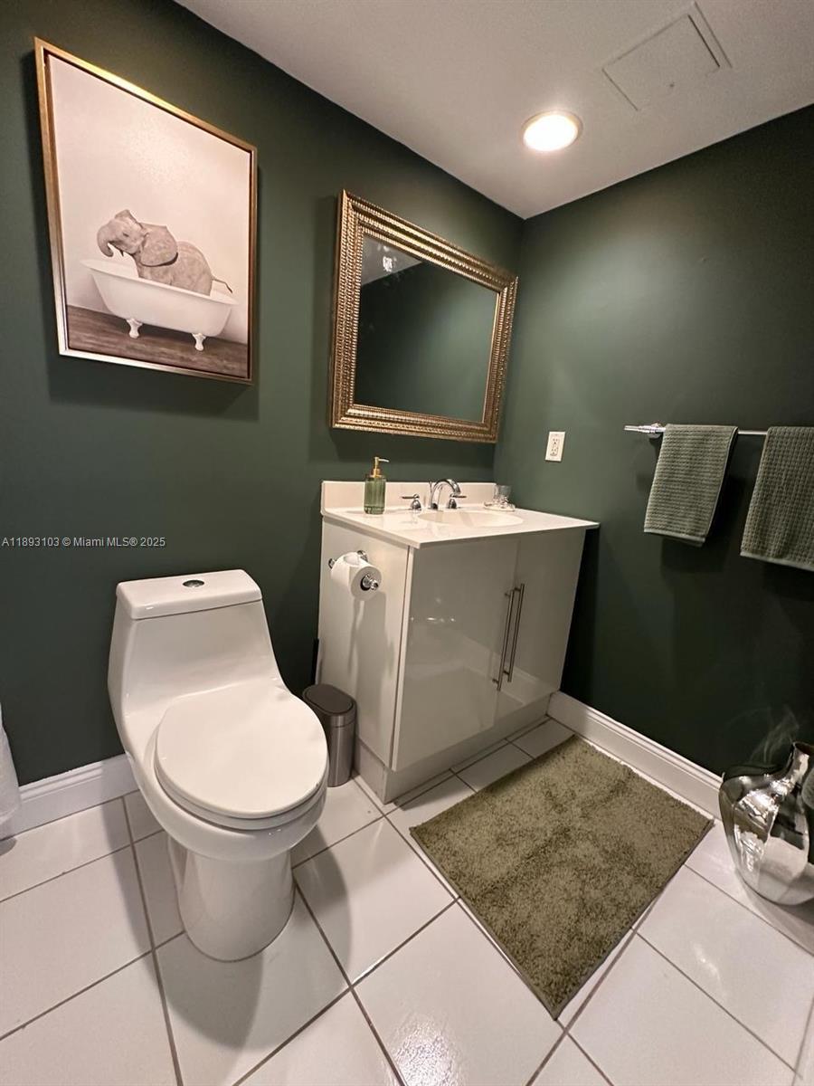 3000 S Ocean Dr # 612, Hollywood FL 33019 photo 3