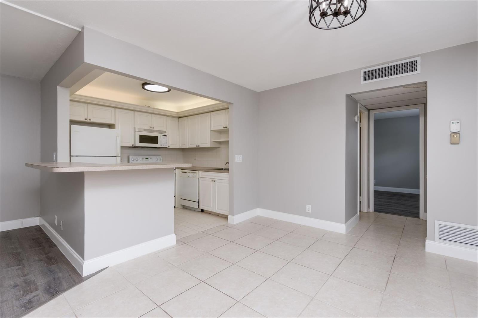346 Monaco H # 346, Delray Beach FL 33446 photo 3