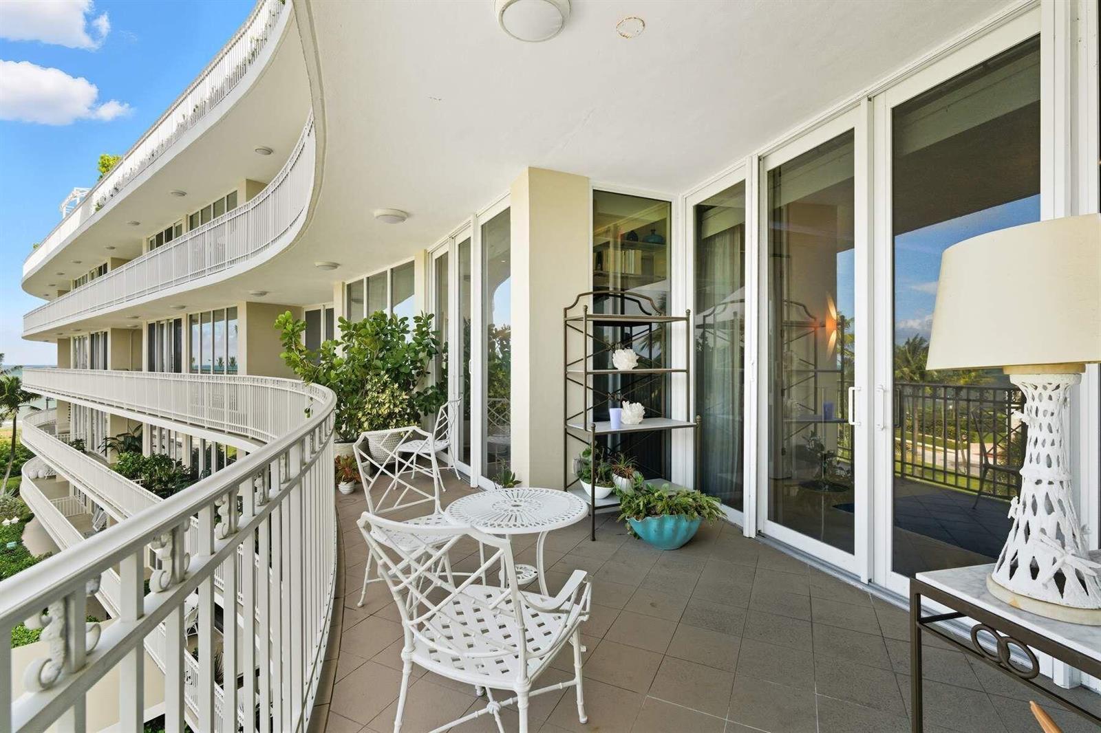 100 Royal Palm Way # F4, Palm Beach FL 33480 photo 3