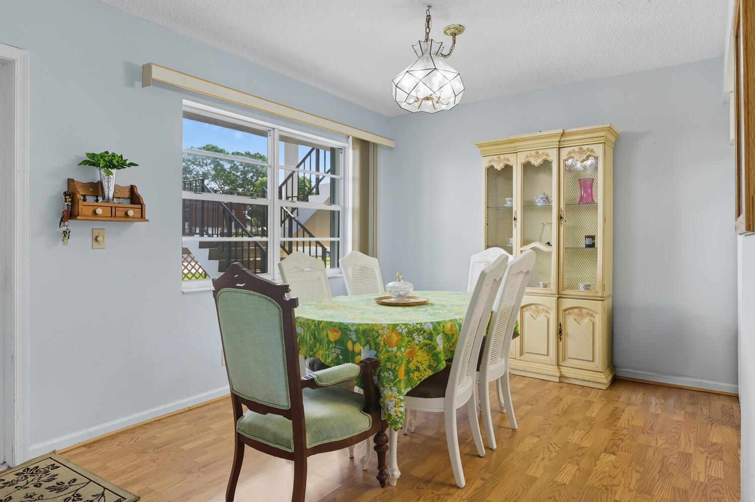 3075 Gardens East Drive # 14, Palm Beach Gardens FL 33410 photo 5