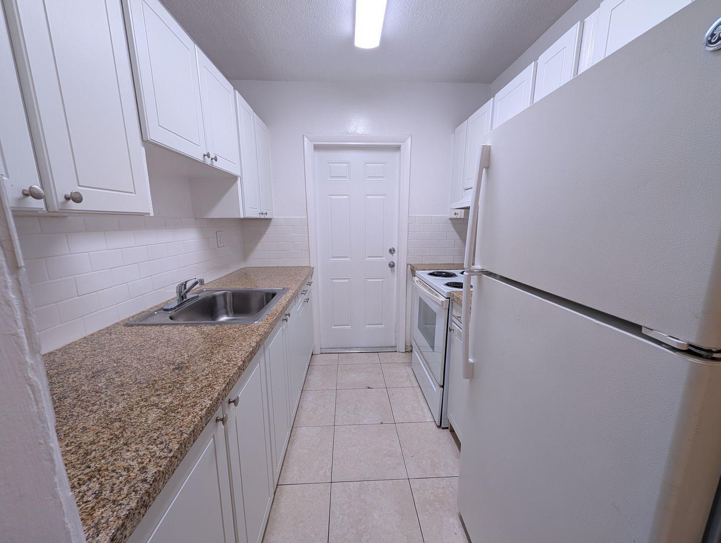 481 Sunshine Drive # C1, Coconut Creek FL 33066 photo 2