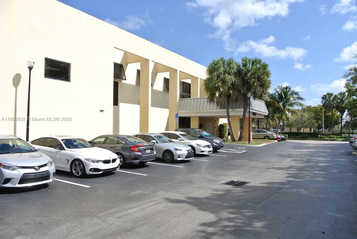 3800 W Broward Blvd, Plantation FL 33312 photo 3