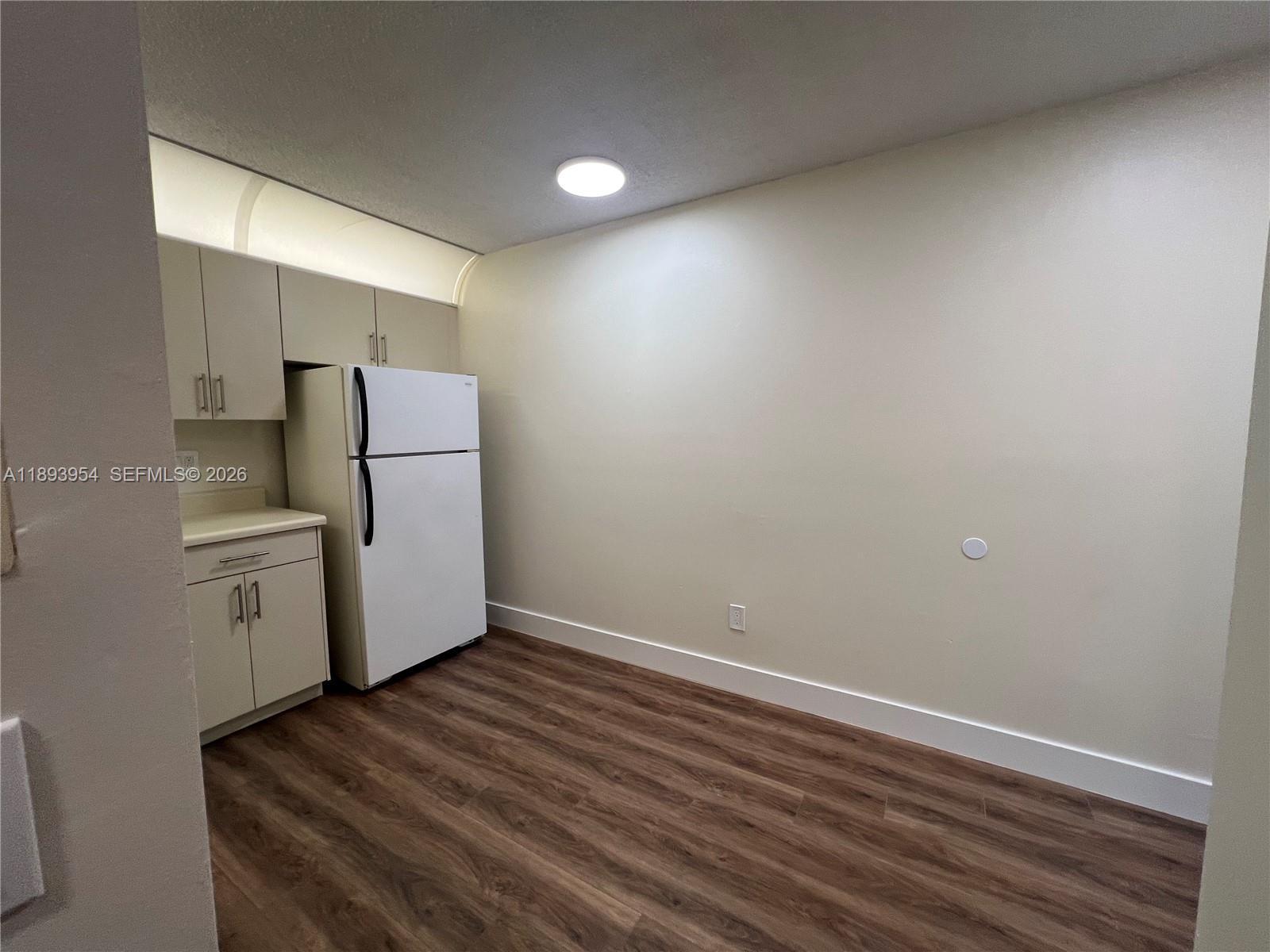 21121 SW 85th Ave # 208, Cutler Bay FL 33189 photo 3