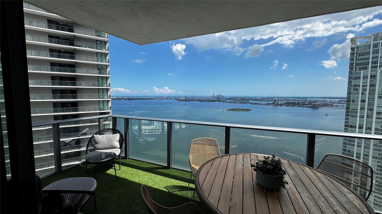 650 NE 32nd Street # 4307, Miami FL 33137 photo 2
