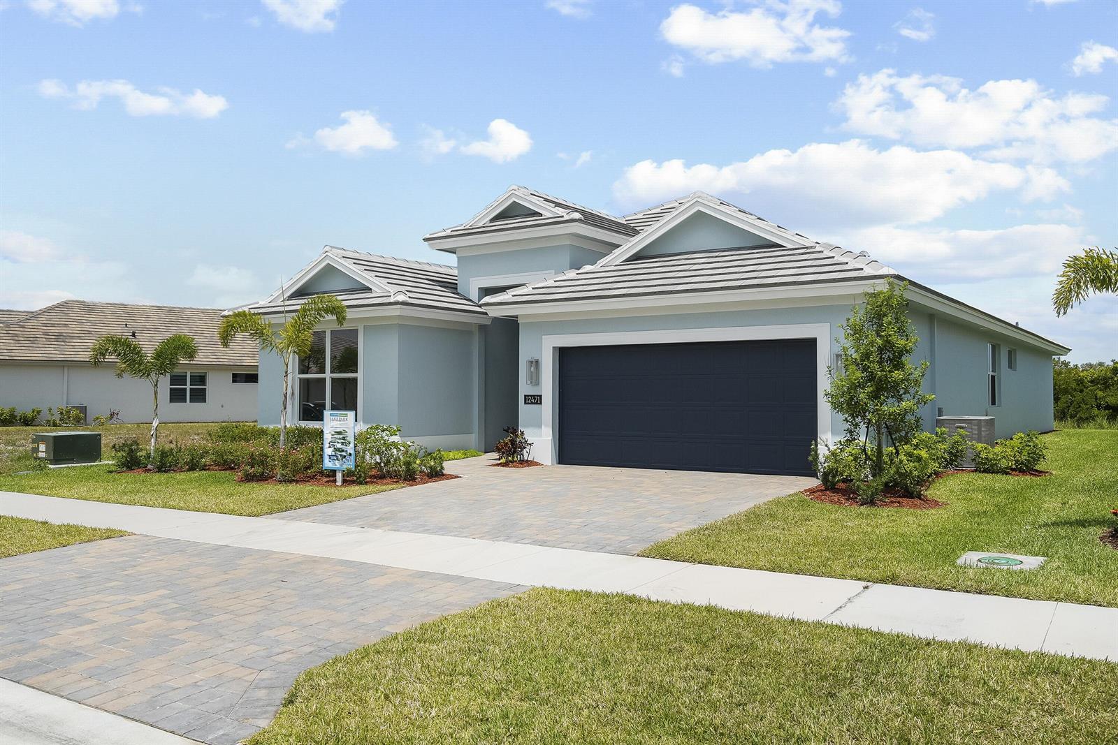 12471 SW Sunrise Lake Terrace, Port St. Lucie FL 34987 photo 2