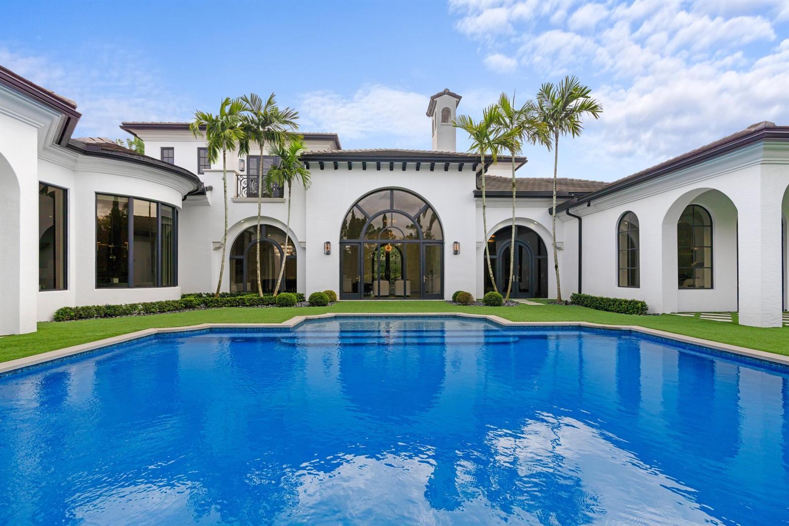 111 Via Palacio, Palm Beach Gardens FL 33418 photo 3