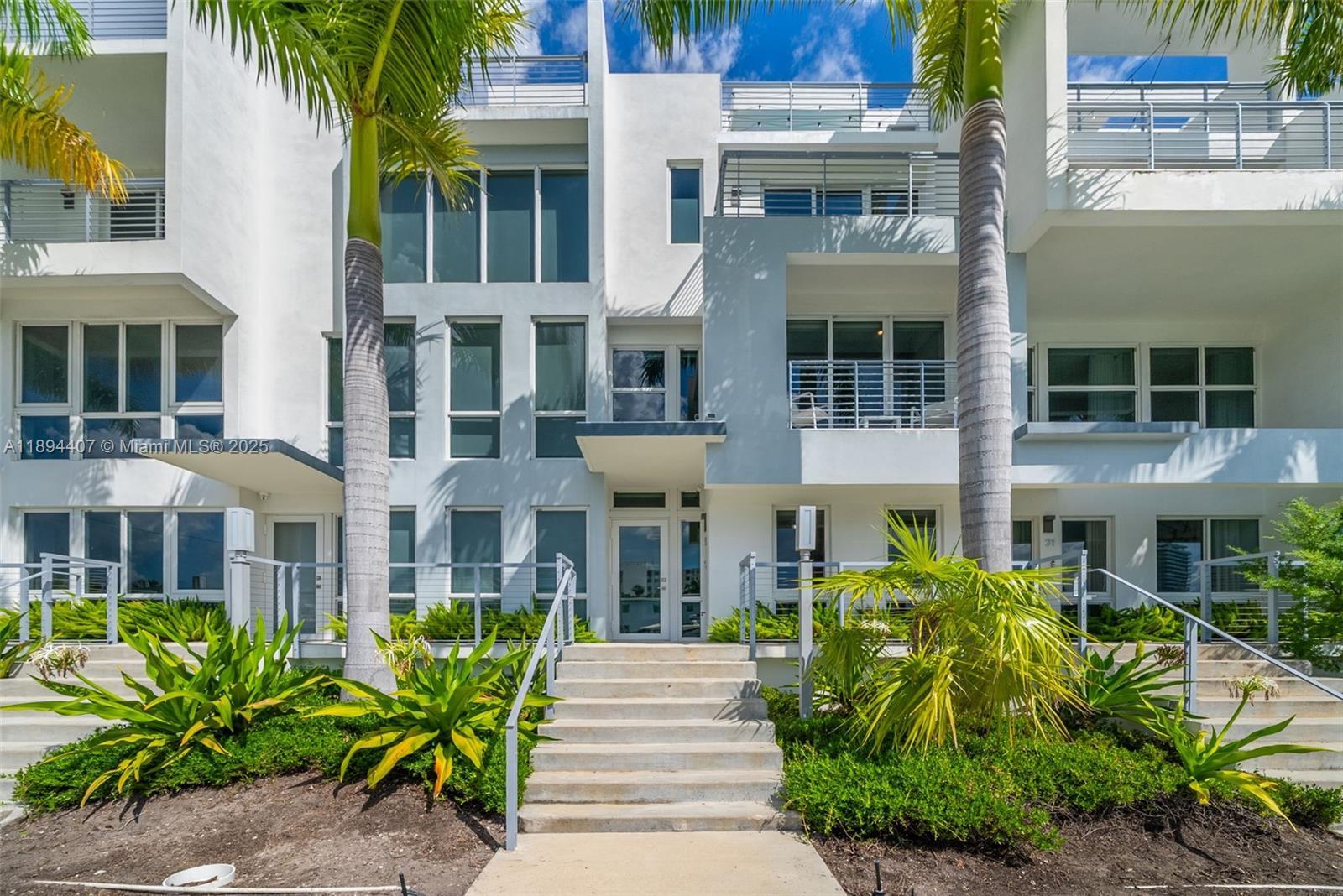 33 N Shore Dr # 33, Miami Beach FL 33141 photo 4