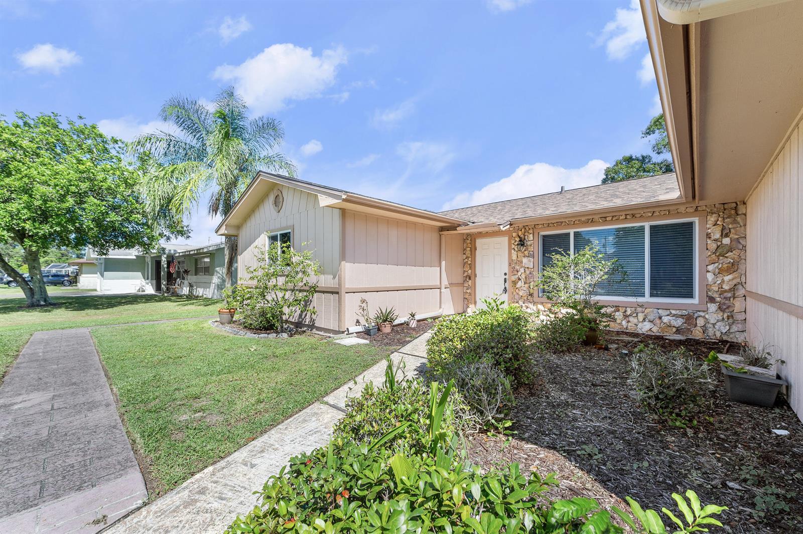 357 NW Hogan Street, Port St. Lucie FL 34983 photo 2