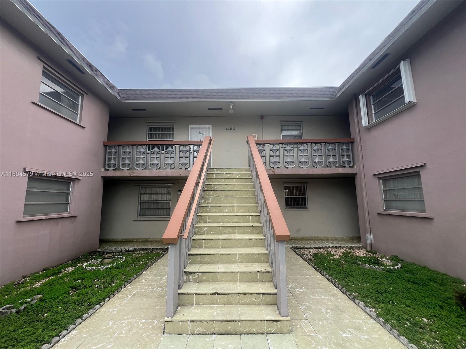 1250 W 26th Pl # 208, Hialeah FL 33010 photo 5