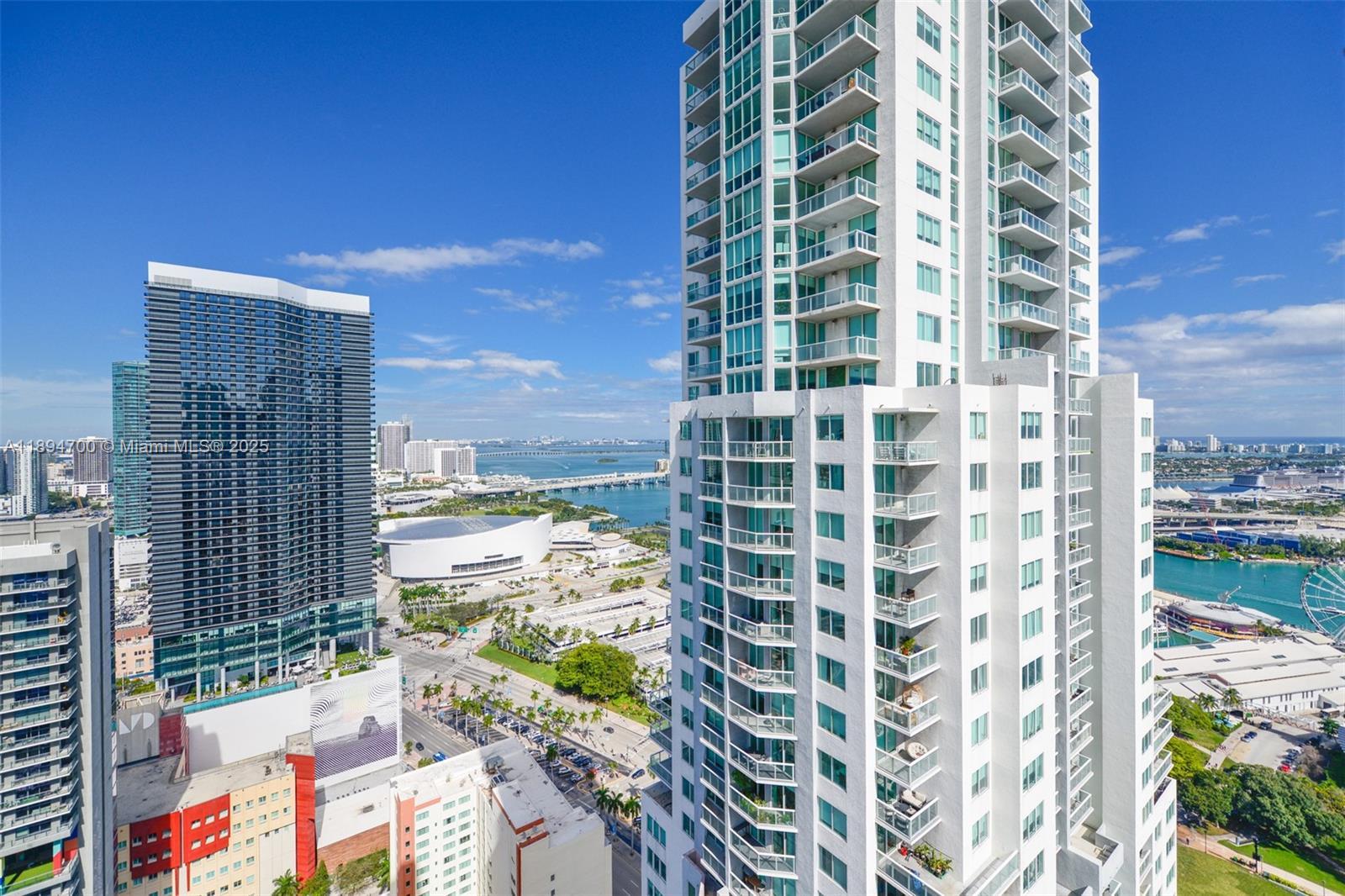 253 NE 2nd St # 3902, Miami FL 33132 photo 5
