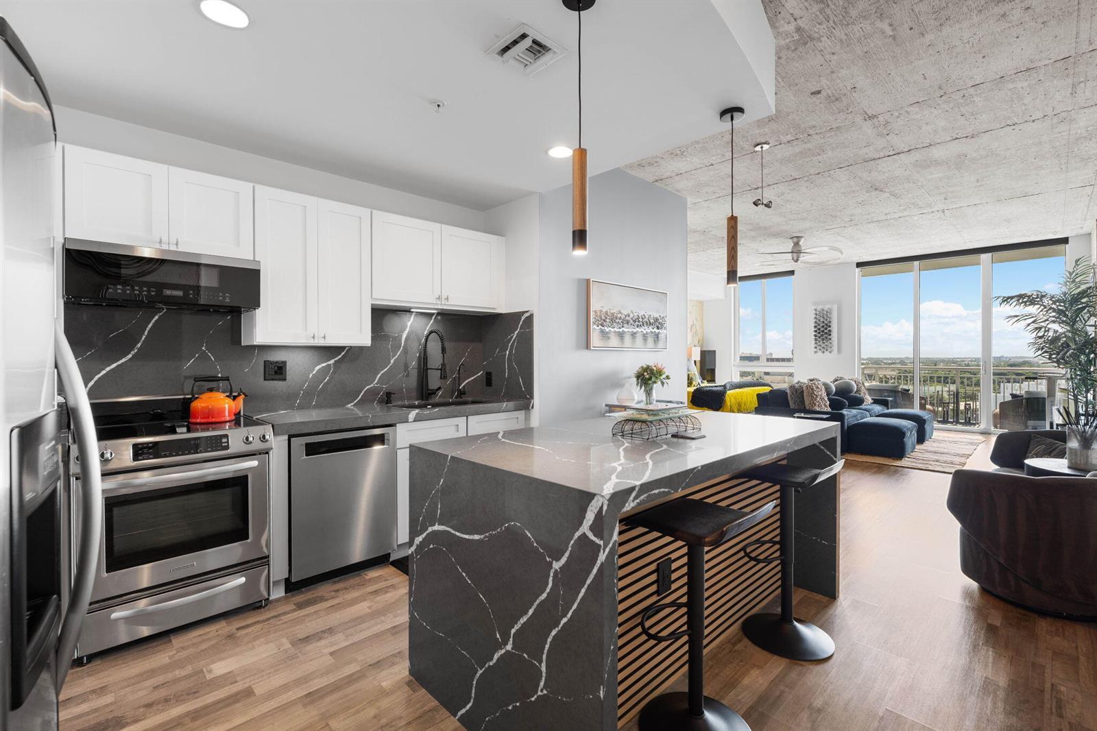 300 S Australian Avenue # 1515, West Palm Beach FL 33401