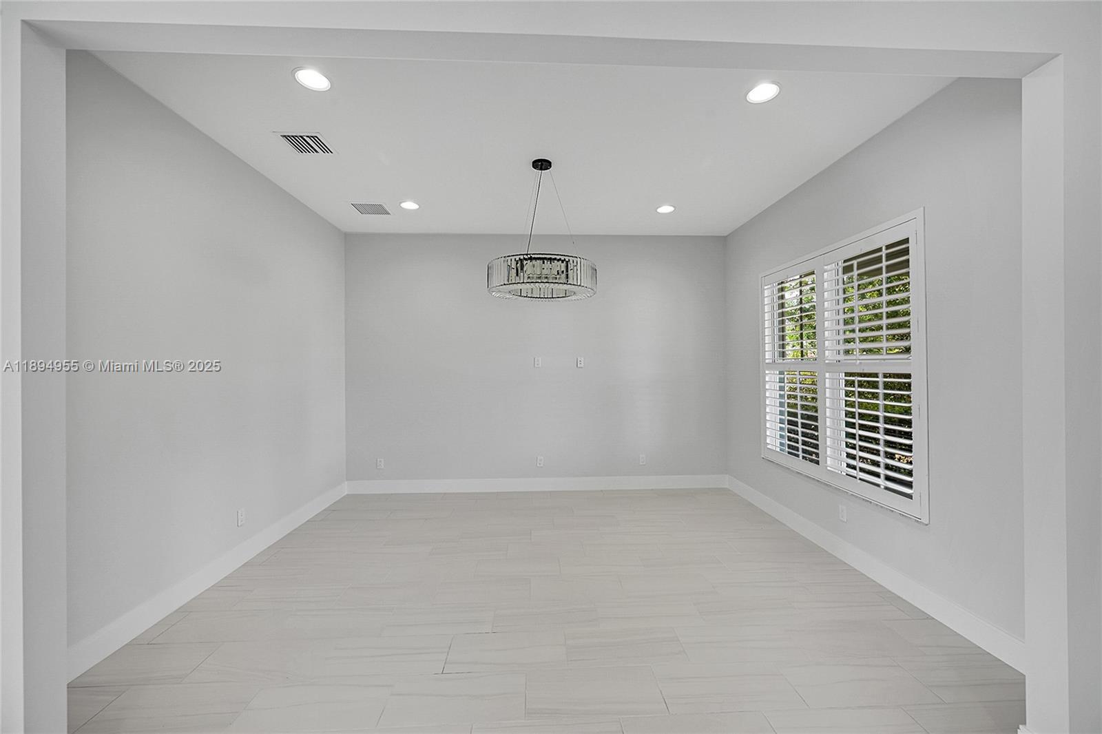 983 Hookline Cir, Loxahatchee FL 33470 photo 4