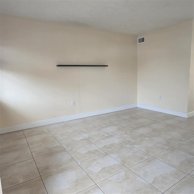 3680 SW 59 Avenue # 8, Davie FL 33314