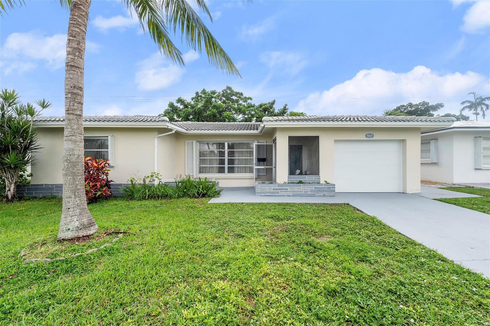 8604 NW 57th Court, Tamarac FL 33321