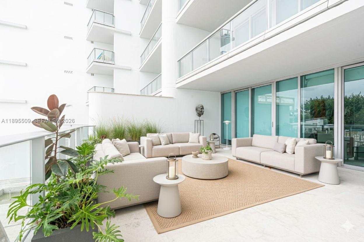 2627 S Bayshore Dr # 504, Miami FL 33133