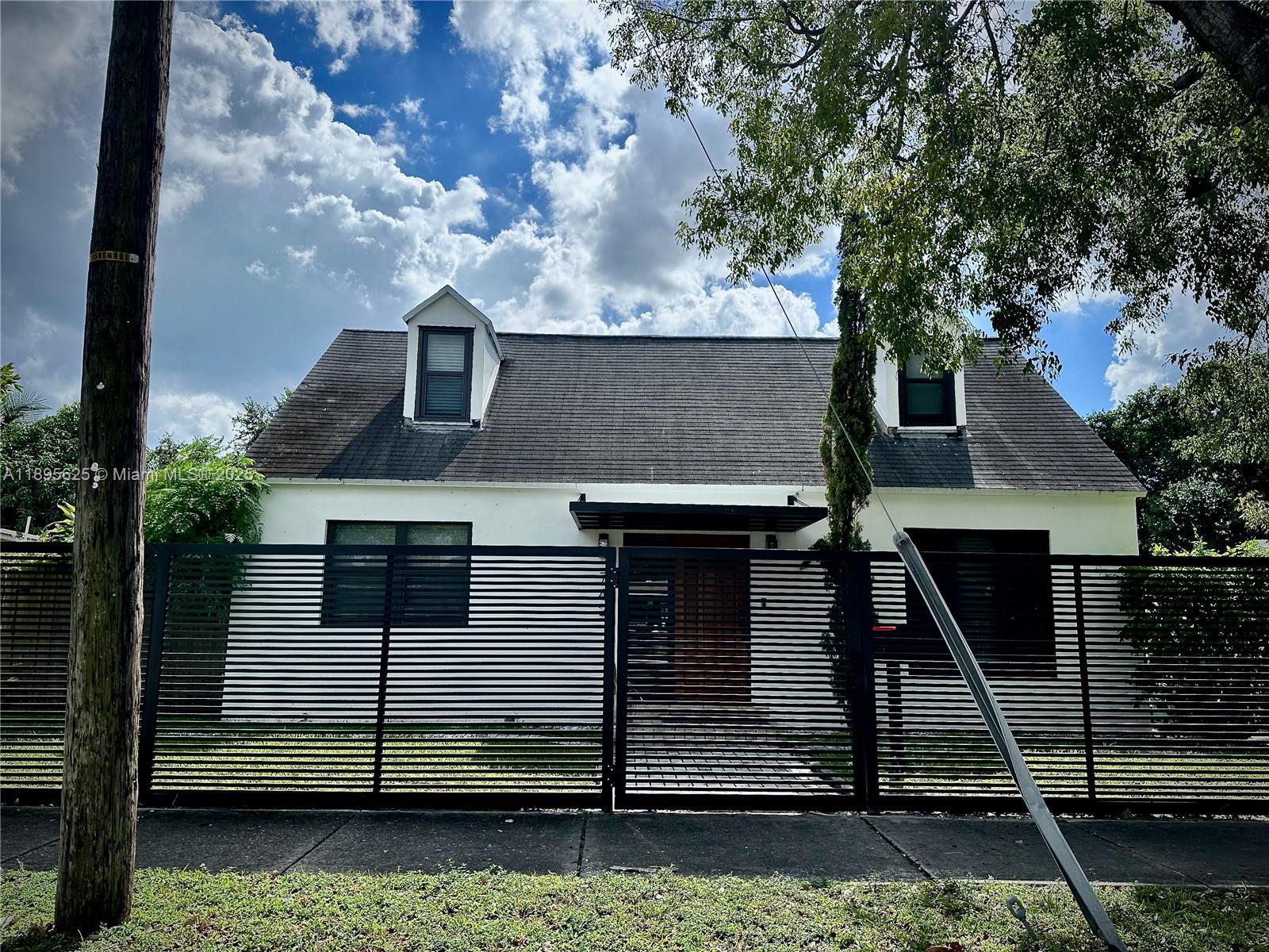 742 NW 50th St, Miami FL 33127 photo 2