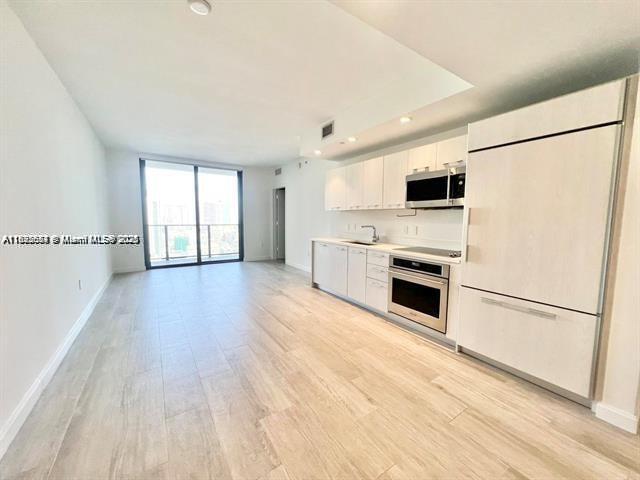 45 SW 9th St # 3009, Miami FL 33130 photo 5