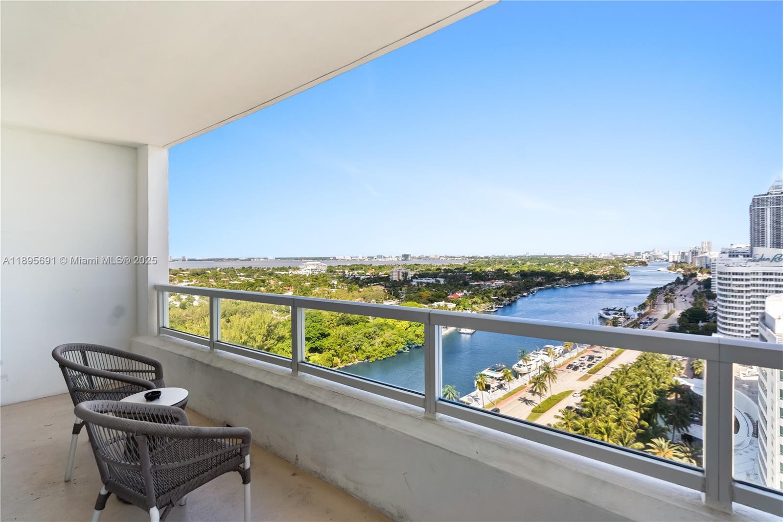 4401 Collins Ave # 2011, Miami Beach FL 33140 photo 2