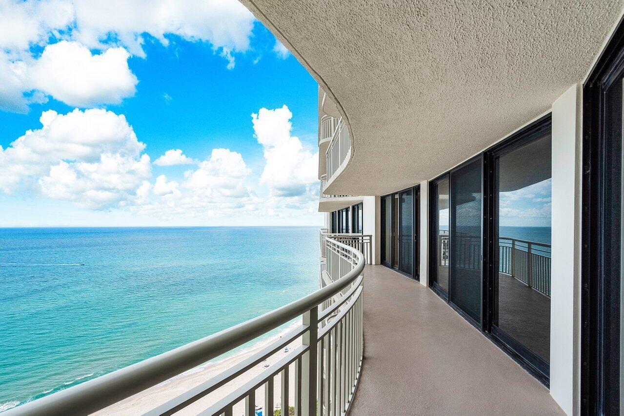 3000 N Ocean Drive # 33e, Singer Island FL 33404 photo 2