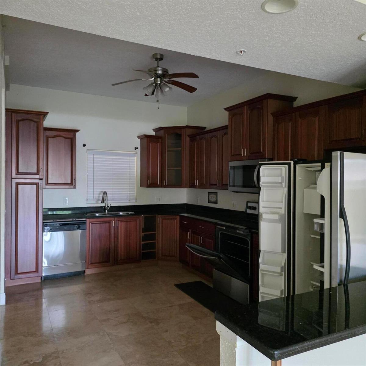 1610 Presidential Way # 105, West Palm Beach FL 33401 photo 2