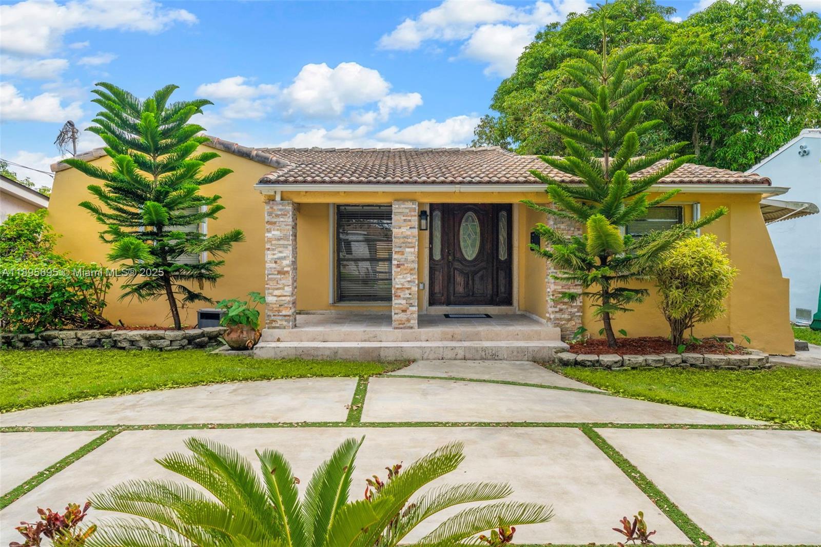 4610 SW 3rd St, Miami FL 33134