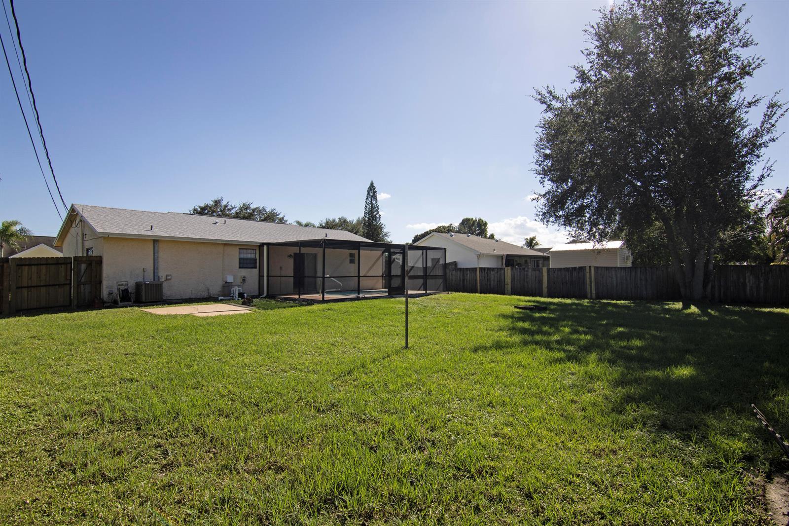 849 SW Amethist Terrace, Port St. Lucie FL 34953 photo 2