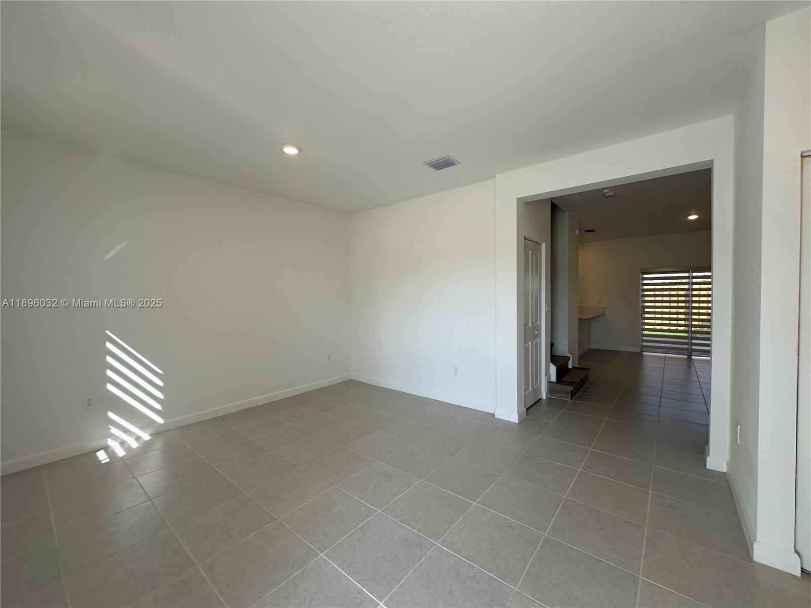 16311 SW 292nd St, Homestead FL 33033 photo 2