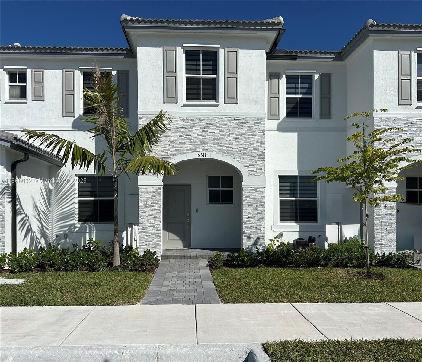 16311 SW 292nd St, Homestead FL 33033